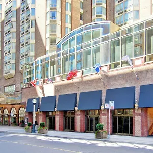 **** מלון Doubletree By Hilton Downtown קנדה