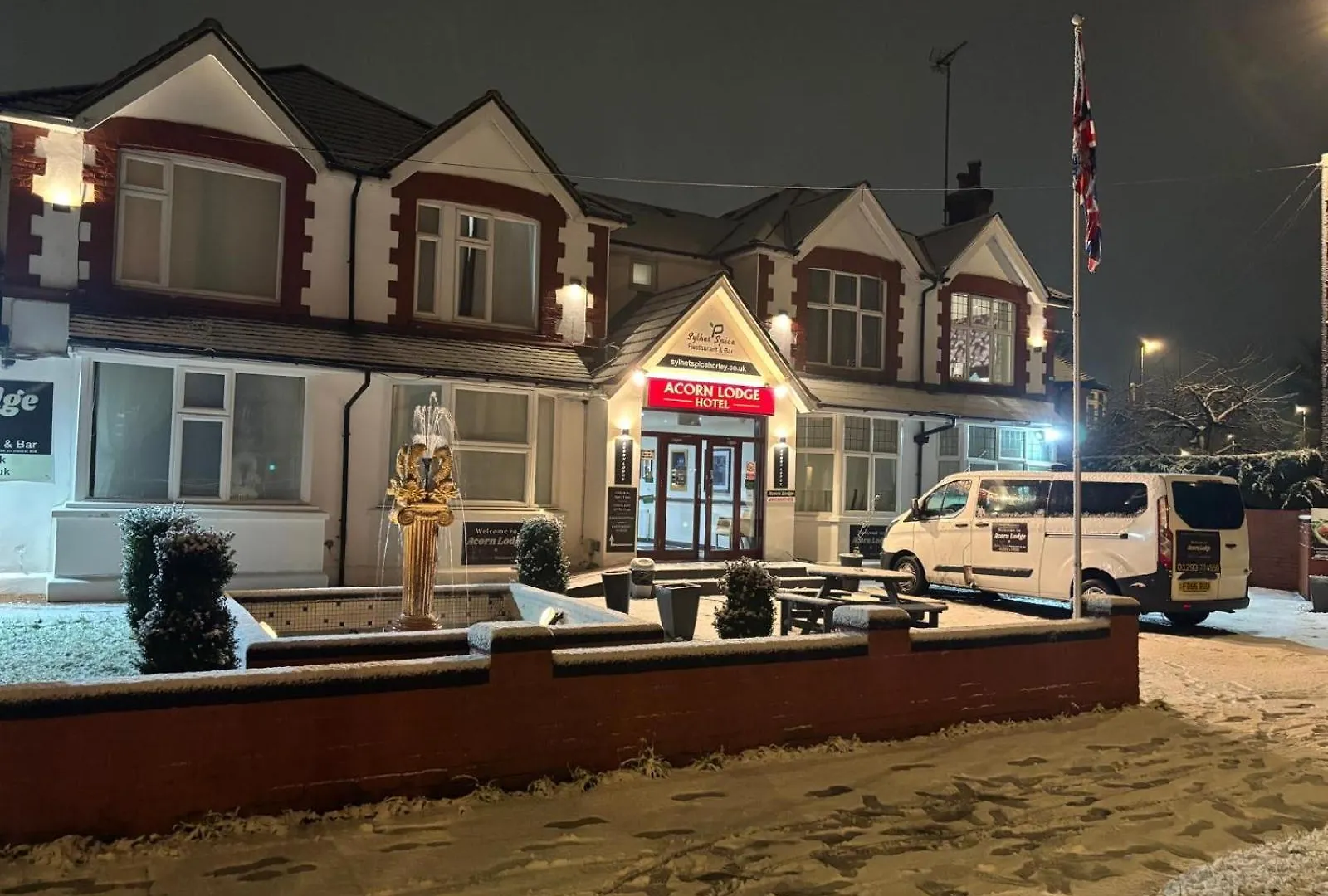 Acorn Lodge Hotel Gatwick & Parking Horley